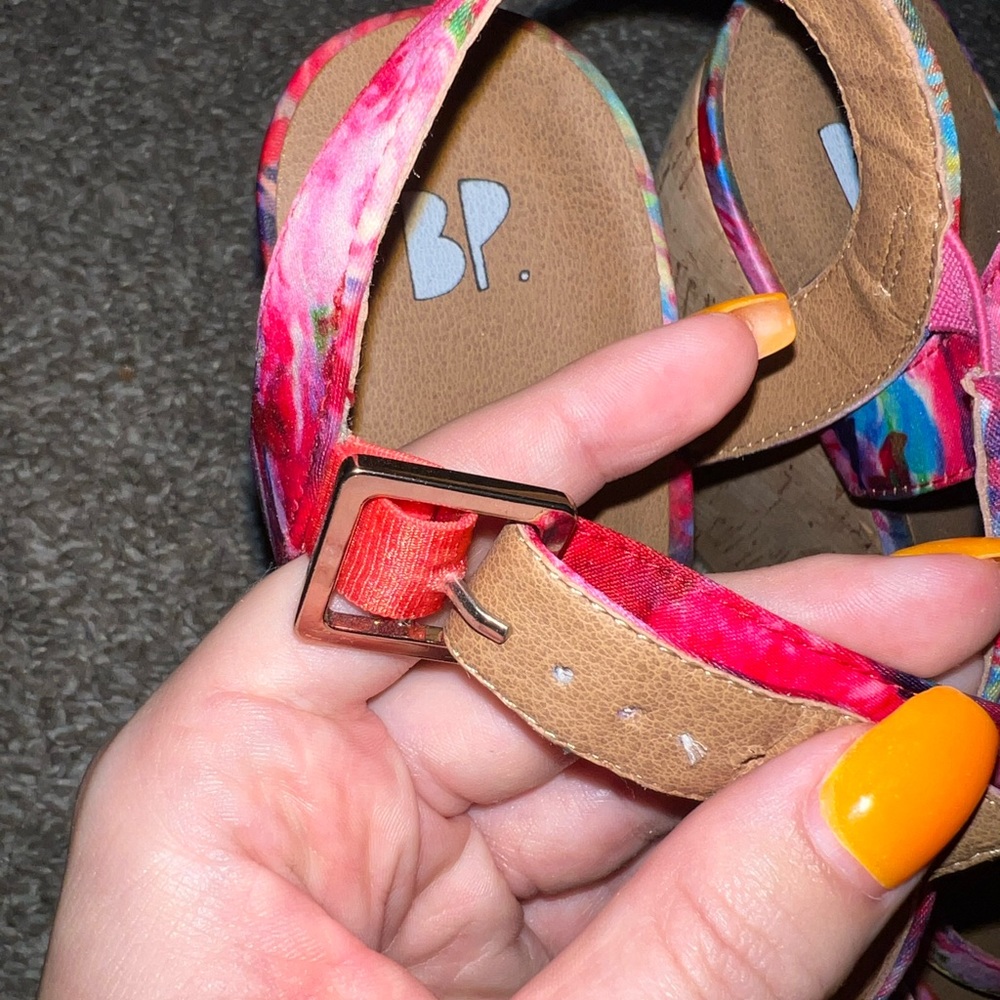 Colorful Wedges - Picture 5 of 8